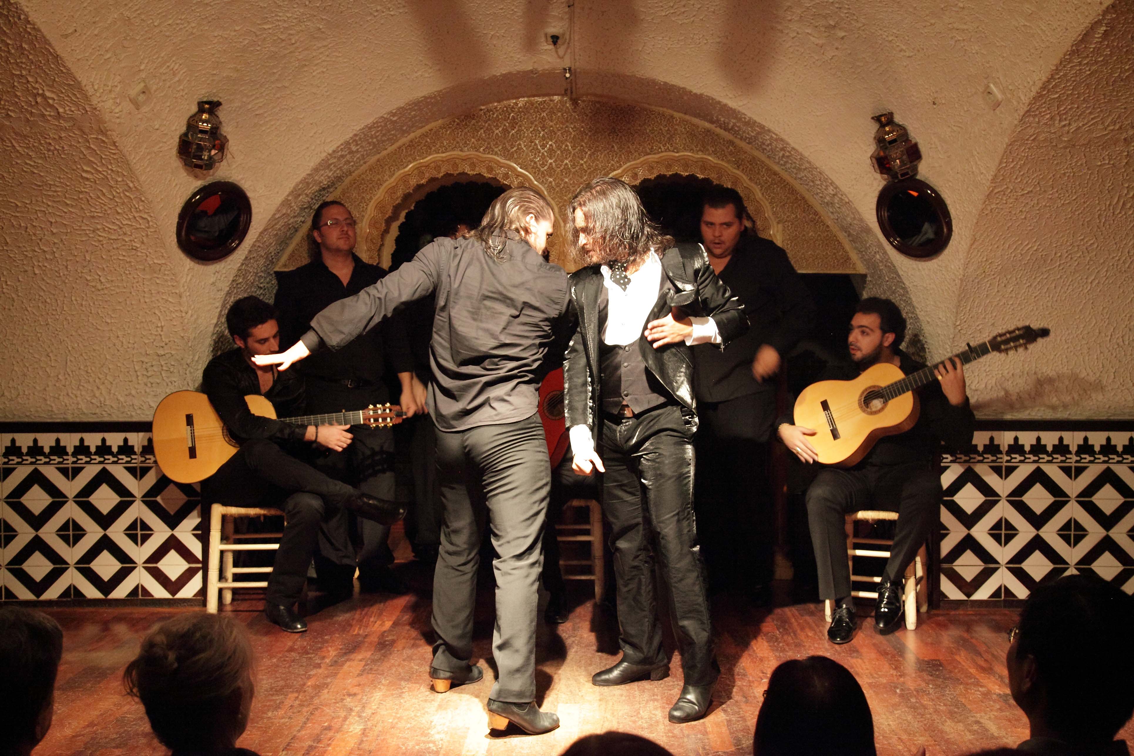 Flamenco Show Barcelona - Carmen & Los Cabales